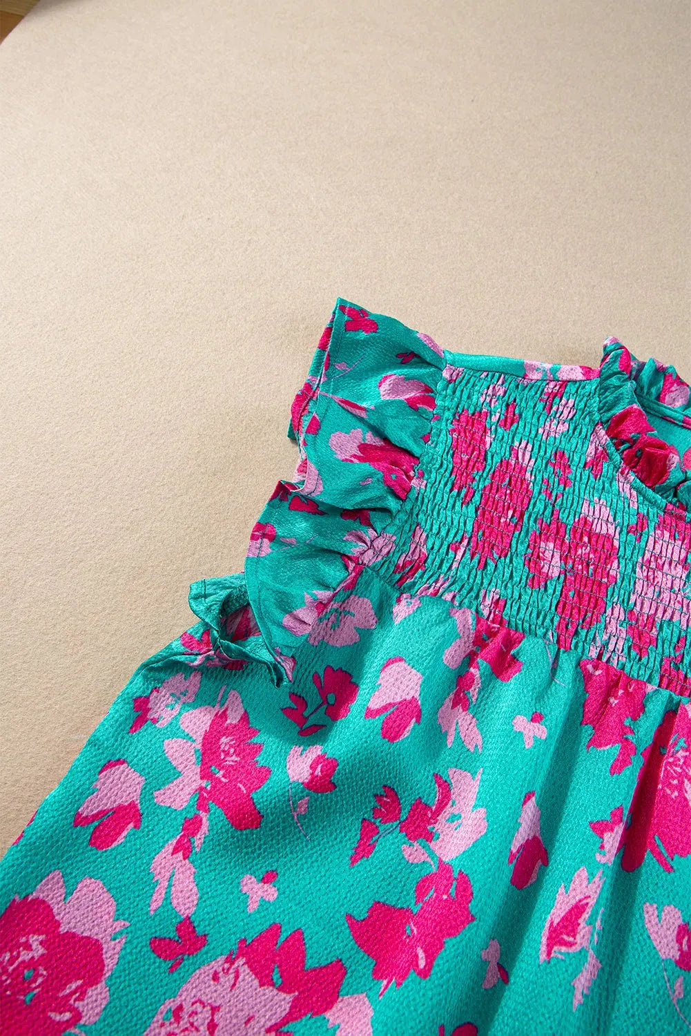 Green Floral Flutter Sleeve Ruched Blouse-4